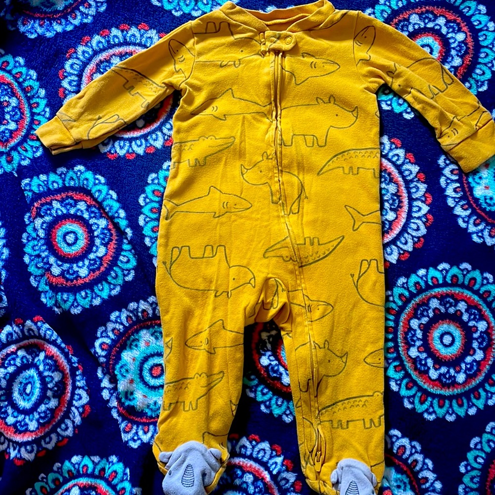 Child of Mine zipper footie pajamas 6-9 months